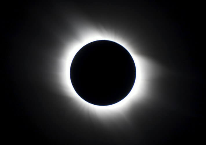 A picture of a total solar eclipse