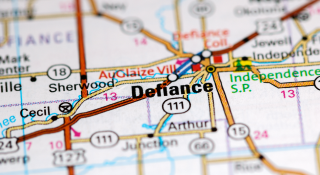 Vista aérea del centro de Defiance, Ohio - Defiance, seguro de auto barato en Ohio.