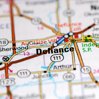 Vista aérea del centro de Defiance, Ohio - Defiance, seguro de auto barato en Ohio.