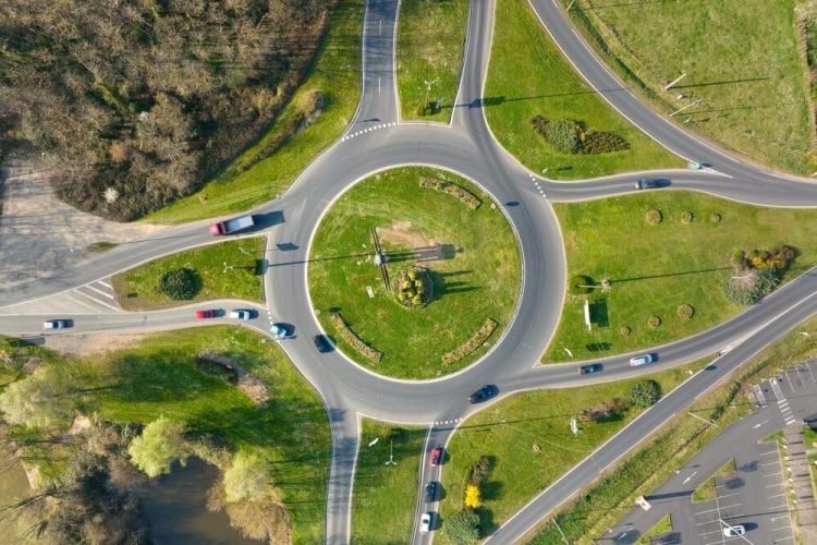 Aerial view of a roundabout.