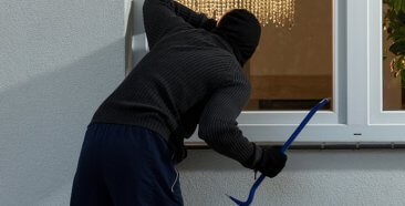 Image of a 5 Ways to Protect Your Home From Break-ins and Burglaries