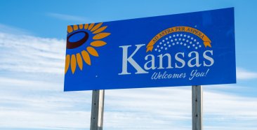 Image of a Kansas Car Insurance Requirements and Coverage