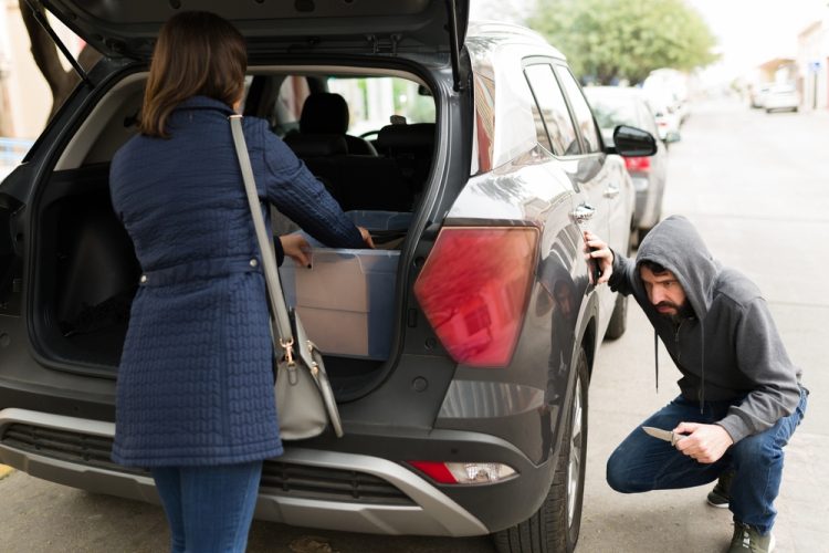 How to Avoid the Victim of a Carjacking Freeway Insurance