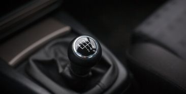 Image of a Pros and Cons: Manual Transmissions