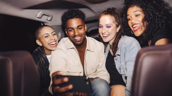 Image of a Pizza, DoorDash, and Uber: How Rideshare Insurance Saves Your Gig Economy Hustle 