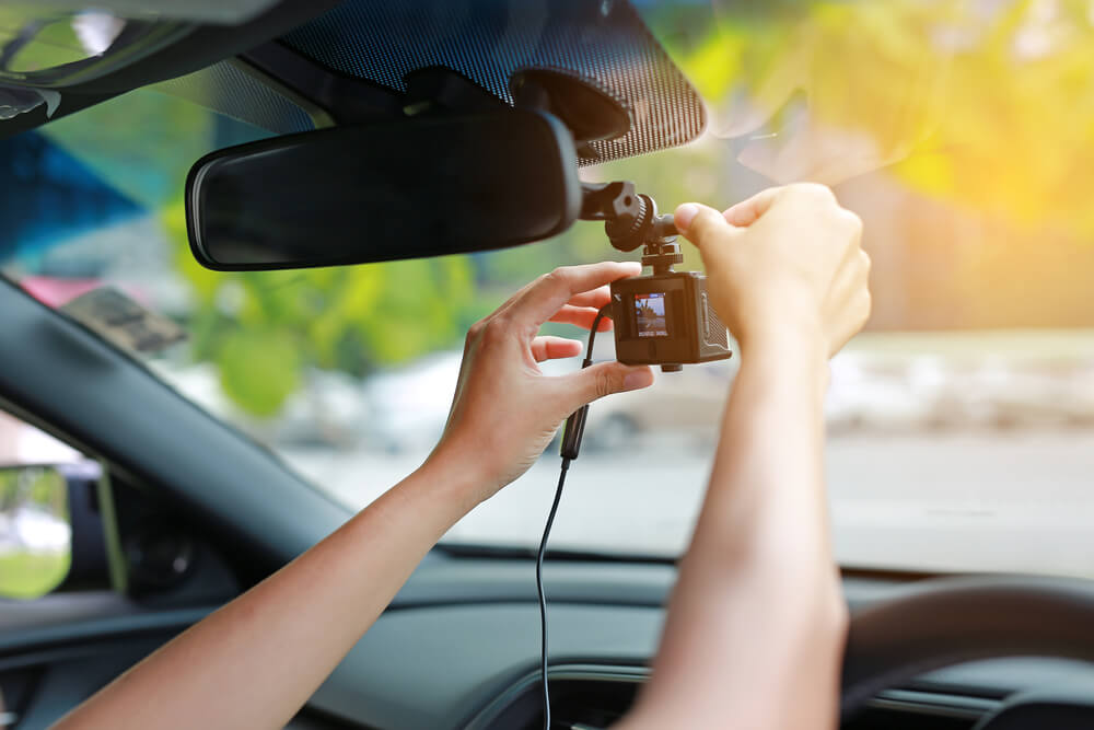 Image of Can Dashcams Help You During an Insurance Claim? 