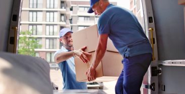 What to Know About Commercial Auto Insurance for Small Businesses 