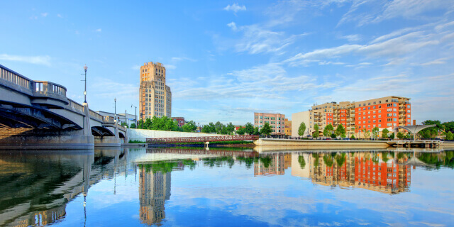 Elgin, Illinois river and buildings