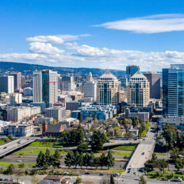 Panoramic view of Oakland skyline