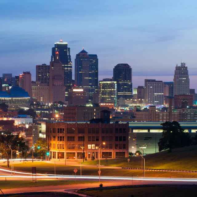 Kansas City, Kansas skyline at dawn