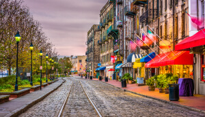 Bars and restaurants on River Street in Savannah, GA