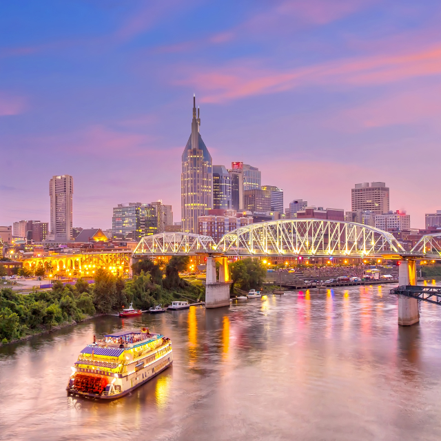 Nashville skyline at dusk