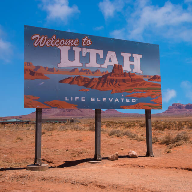 Welcome to Utah highway sign
