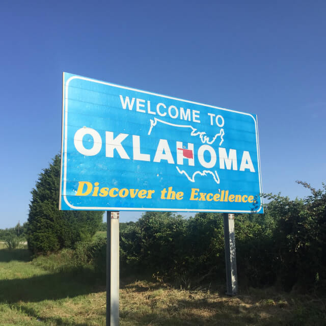 Welcome to Oklahoma highway sign