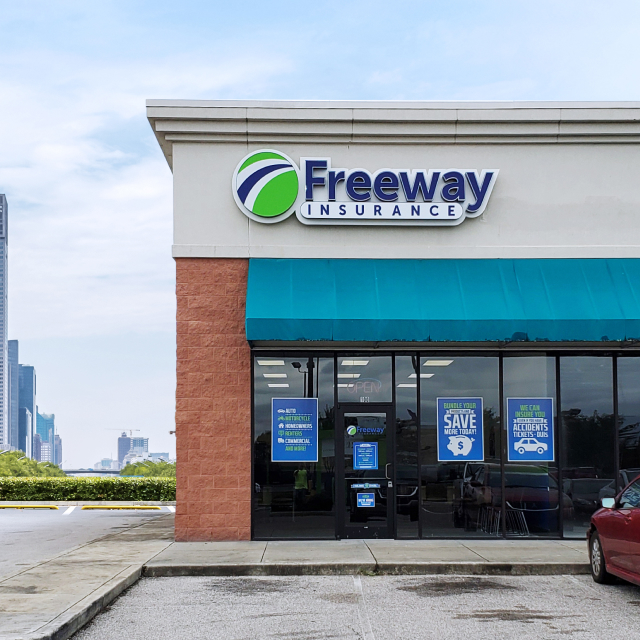 Freeway Franchise store front view