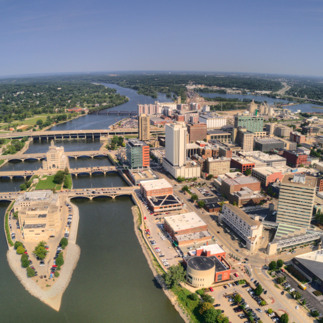 Aerial view of Cedar Rapids, Iowa during the summer