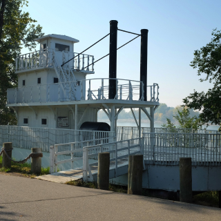 Steamboat Park along the Missouri River features trails and a replica Steamboat.