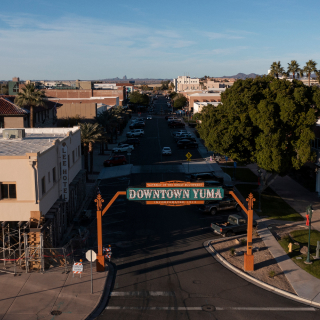 A welcoming signboard at the entry point of Yuma – cheap car insurance in Arizona