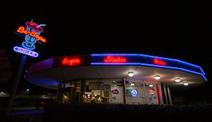 Ukiah, California - Be-Bops Diner, a vintage 1950s style restaurant, cheap car insurance in California.