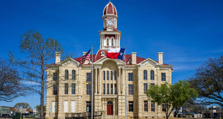 Fannin County Courthouse in Bonham, cheap car insurance in Texas.