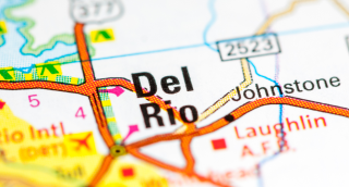 Del Rio on a Road Map of Southern Texas: City of Rivers cheap car insurance in Texas.