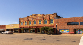 The old business district on Madison Street in Mount Pleasant: Cheap car insurance in Texas.