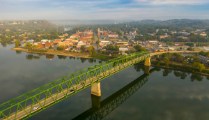 A scenic byway feeds tourists into the downtown area in the settlement called Marietta in Ohio State,