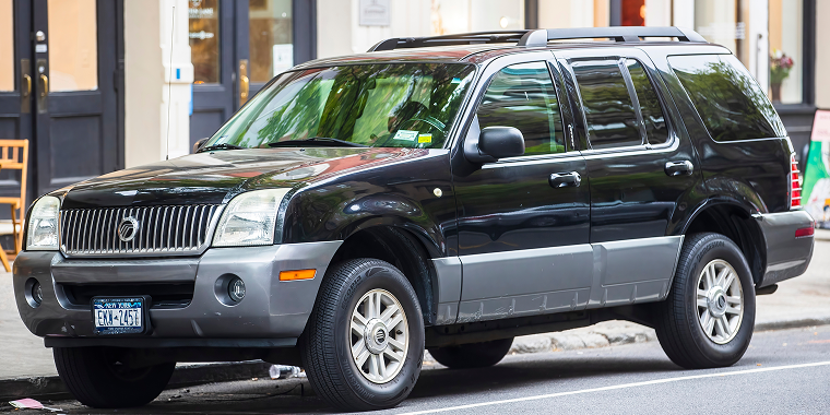 Second-generation Mercury Mountaineer introduced in 2002, located in New York, USA – Mercury, cheap car insurance.