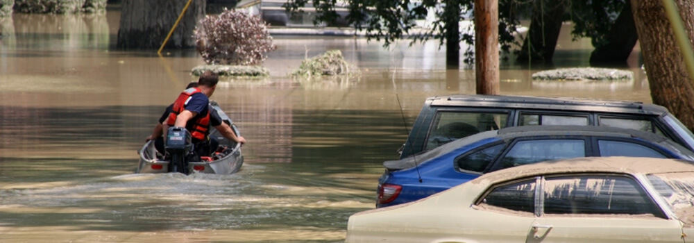 8 Signs You May Be Looking at a Flood-Damaged Vehicle
