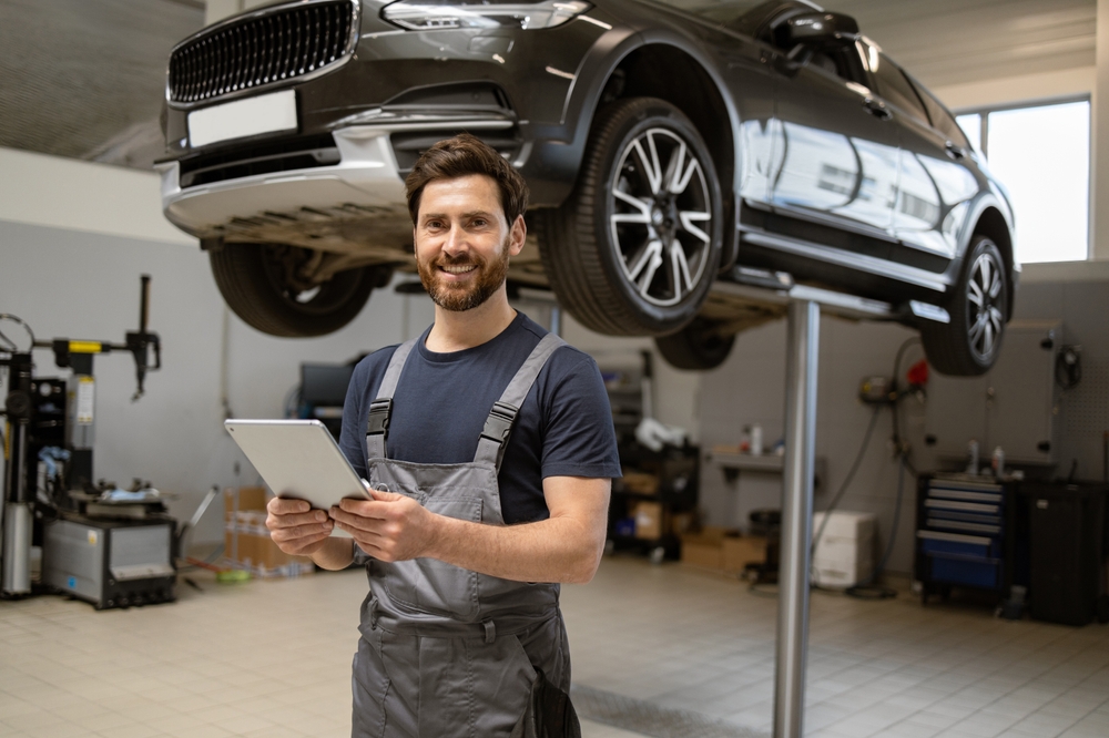 Quick Guide to Avoiding Roadside Emergencies and Saving Money 