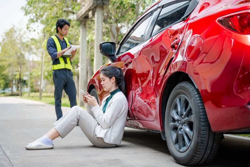 How Long Do Accidents Stay on Your Insurance Record? 